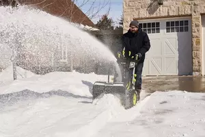 Ryobi RY36STX61A-260F Snöslunga 