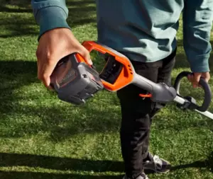 Husqvarna 215iL & 215iHD45 Häcksax/trimmerpaket 