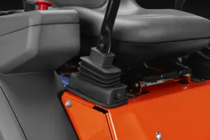 Husqvarna Z242F Åkgräsklippare 