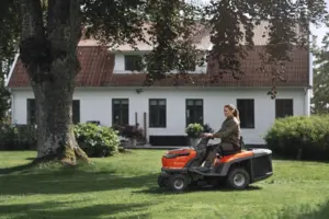 Husqvarna TC 100i Traktor 