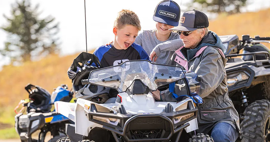 Polaris Outlaw 70 EFI 