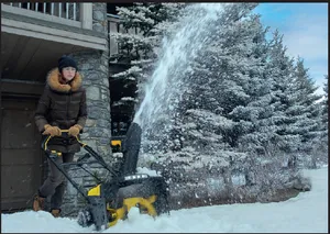 Stanley 18V Snöslunga 46 cm