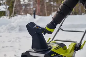 Ryobi RY36STX53B-160 Snöslunga 