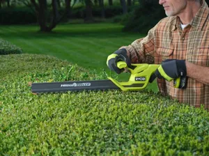 Ryobi RY18HT40B-0 Häcksax 40 cm 18V 