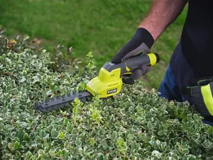 Ryobi RY4CGSA-120 Grässax och busktrimmer 4V USB Lithium 