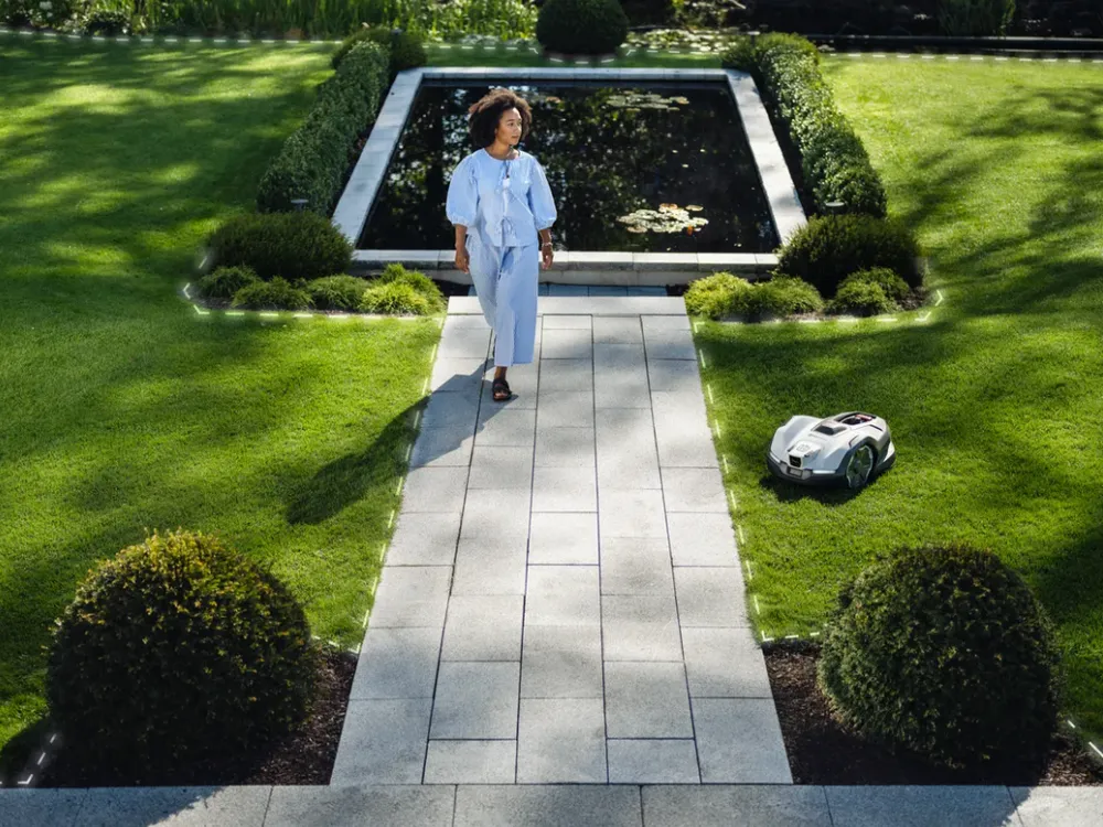 Husqvarna Automower 405VE NERA Robotgräsklippare *