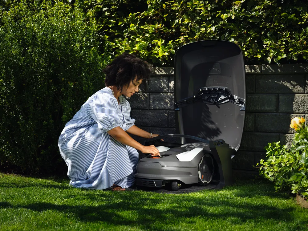 Husqvarna Automower 405VE NERA Robotgräsklippare *