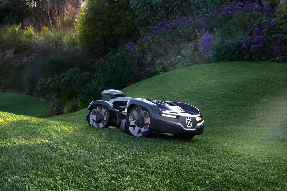 Husqvarna Automower 435X AWD NERA med slinglös teknik *