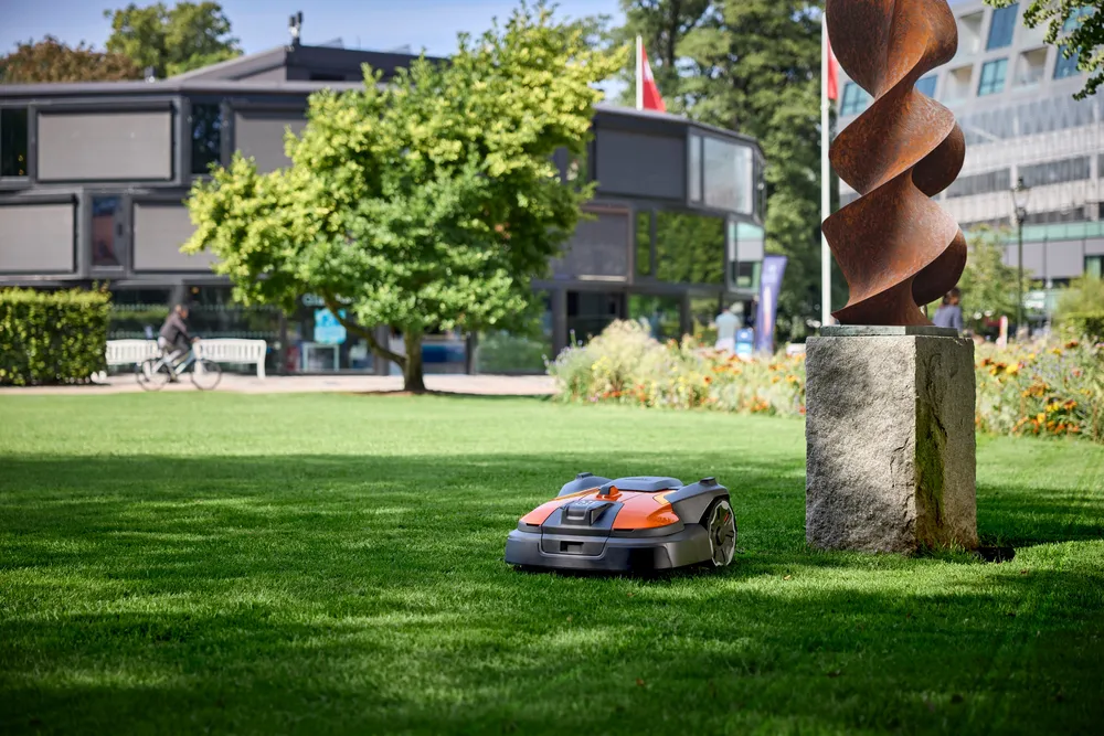 Husqvarna Automower 560 EPOS Robotgräsklippare *