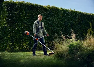 Husqvarna 325iR​ Röjsåg Batteri