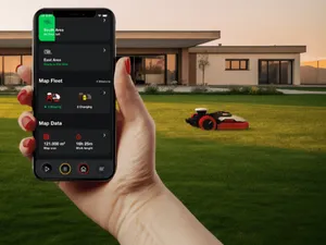 Kress KR160E.A RTK 600 m² Robotgräsklippare med OAS 