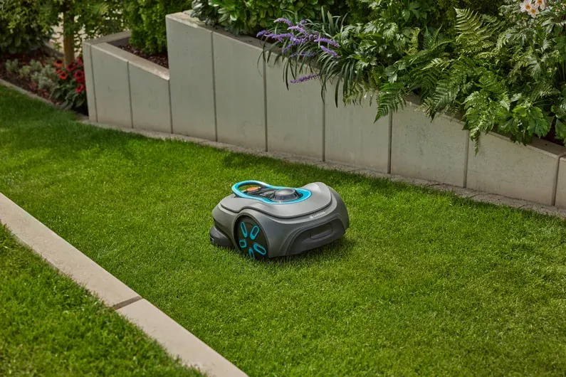 Gardena Smart SILENO Free 1500 m² Robotgräsklippare 