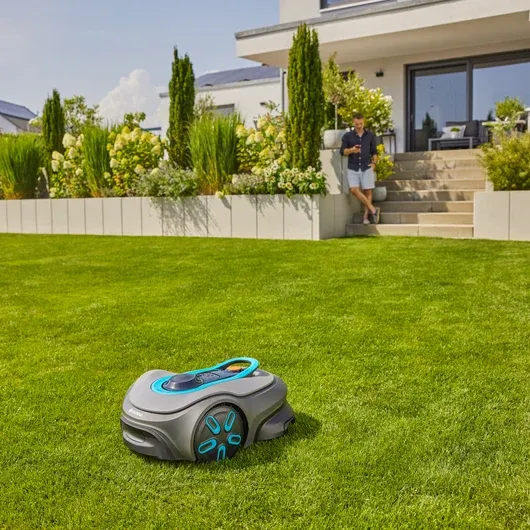 Gardena Smart SILENO Free 800 m² Robotgräsklippare *