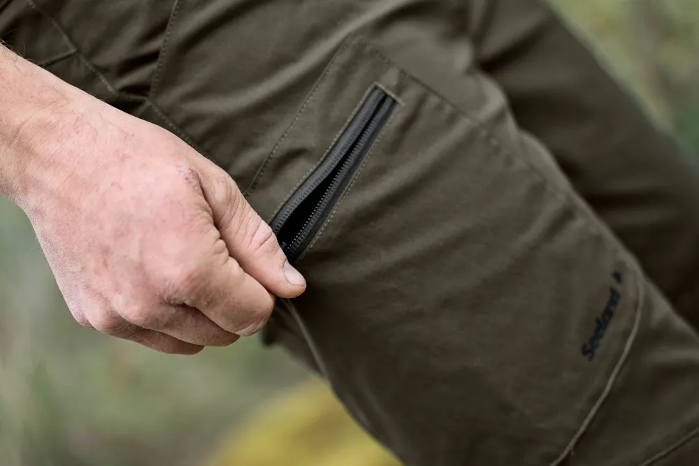 Ash Friluftsbyxa Seeland - Light Pine/Pine Green *