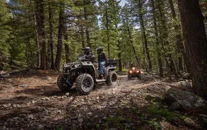Polaris Sportsman Touring 600 EPS SP *