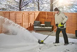 Ryobi RY18ST25B-0 Snöskyffel 25 cm 18V