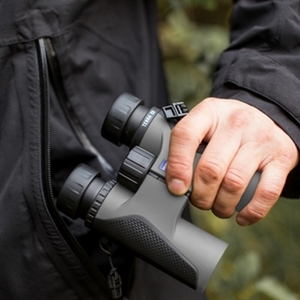 Zeiss Terra ED 10x42 Kikare Svart *