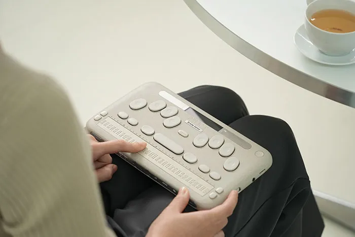BrailleSense 7 3