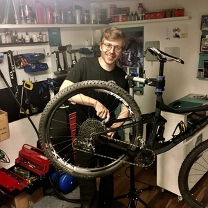 Bike service on different bike models