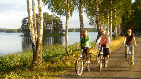 Biking in Åsnen national Park