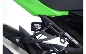 Exhaust Hanger Black Kawasaki Ninja 500 24 / Z 500 24 / Ninja 400 / Ninja 250 18 / Z400 19 / Z250 19