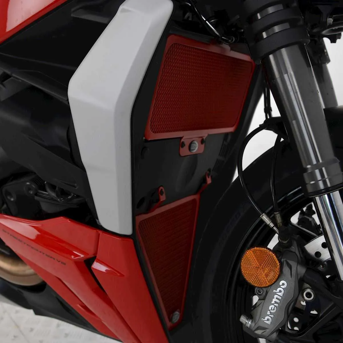 Produkt bilder Radiator Guards Upper  Lower Black   Ducati Streetfighter V2 22 