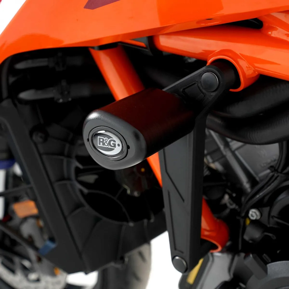 Produkt bilder No Cut Aero Frame Sliders Ktm 1390 Super Duke R Evo 24 