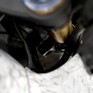 Lockstop Savers Universal Fork Leg To Frame Distance Up To 28 37 Mm Cannot Use Manufacturers Steering Lock With This Product See Dealer Pricelist For Bike Fitments