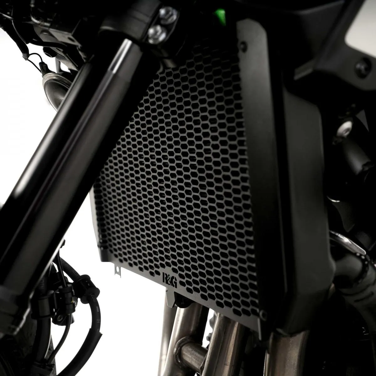 Produkt bilder Pro Radiator Guard Black   Kawasaki Z 900 25  / Z900rs 25 