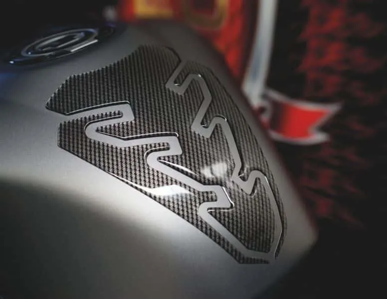 Produkt bilder Tank Pad Violent C/Carbon